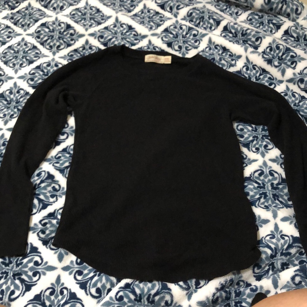 Black Faded Glory long sleeve shirt!